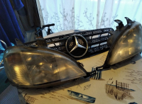 Fanali e mascherina Mercedes ML
