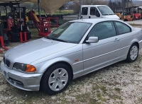 BMW 318i, grigio