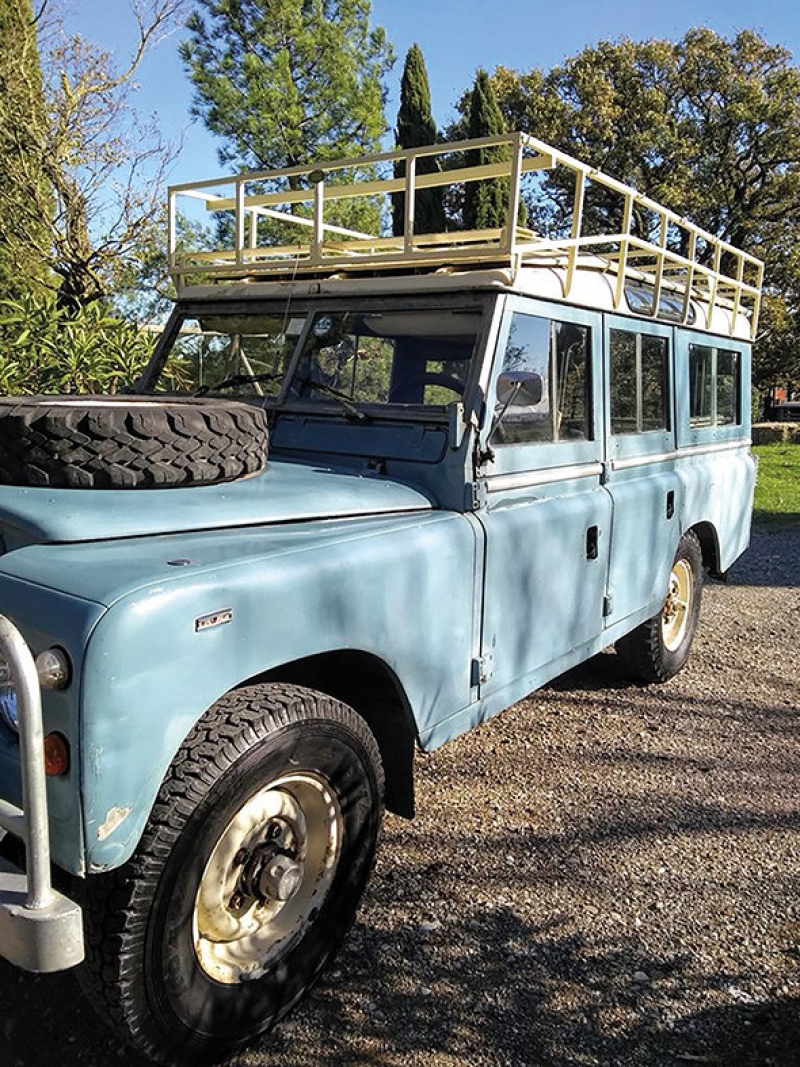 Land Rover 109 D Station Wagon